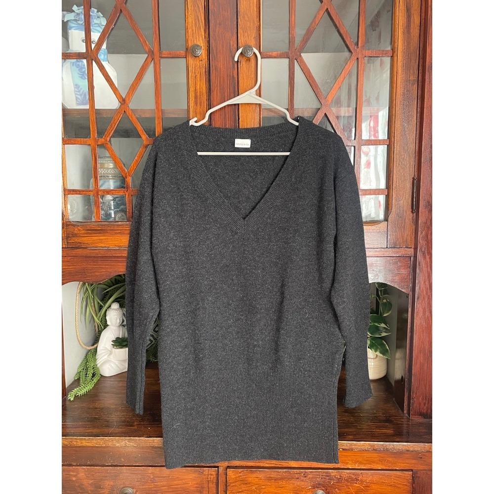 Celtic & Co. 100% Geelong Lambswool V-Neck Sweater Size S Made in Scotland
